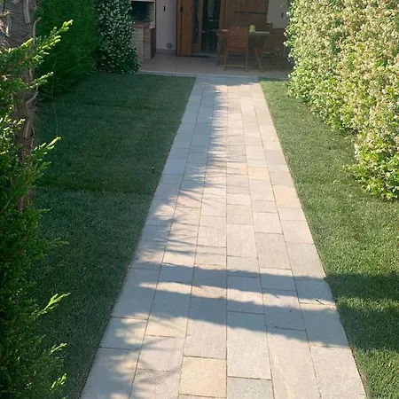 Residenza Vigneti * Colà